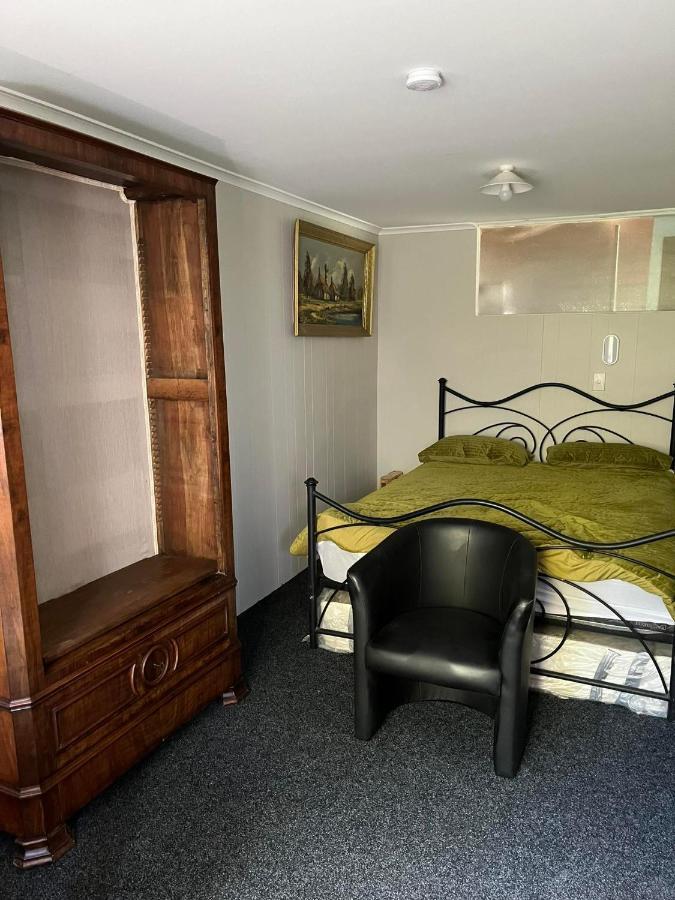 Huriana Place Кайтая Екстериор снимка